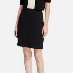 New AKRIS Punto Black Pencil Skirt